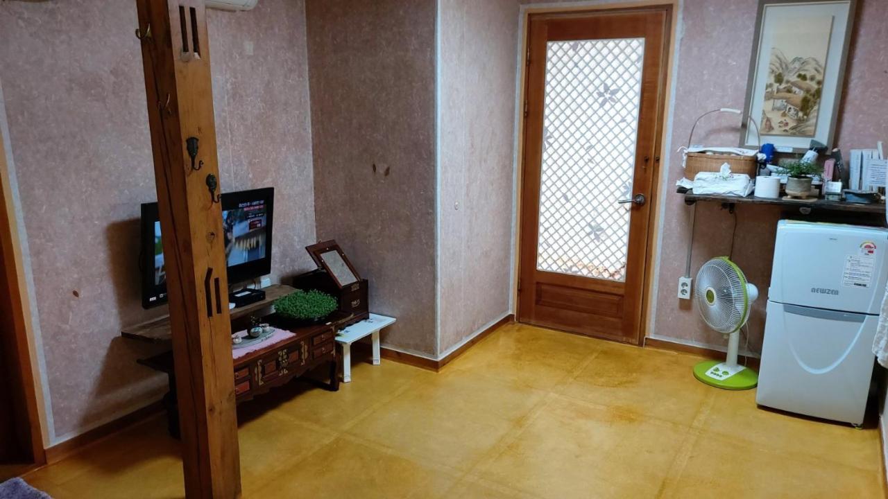 Hotel The Blue Cradle Jeonju Exterior foto